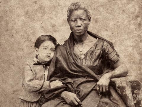 Babás – Consuelo Lins